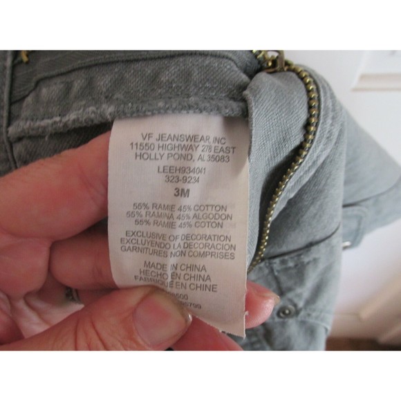 Wish VF Jeanswear Juniors Gray Flat Front Jean Shorts Size 3M - Picture 6 of 6